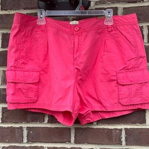 G.H bass & co coral shorts